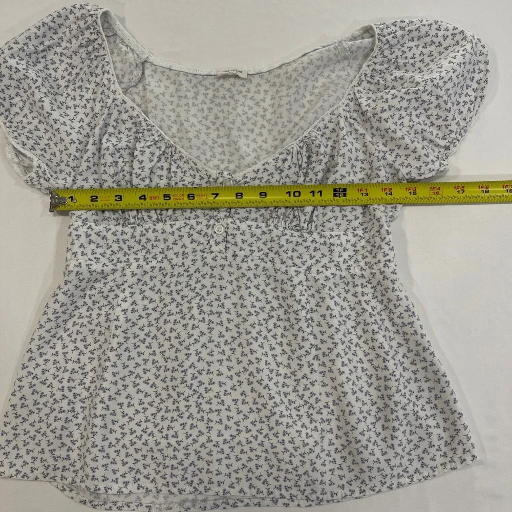 John Galt Floral Puff Sleeve Top Womens‎ One Size White Blue Smocked Cottagecore